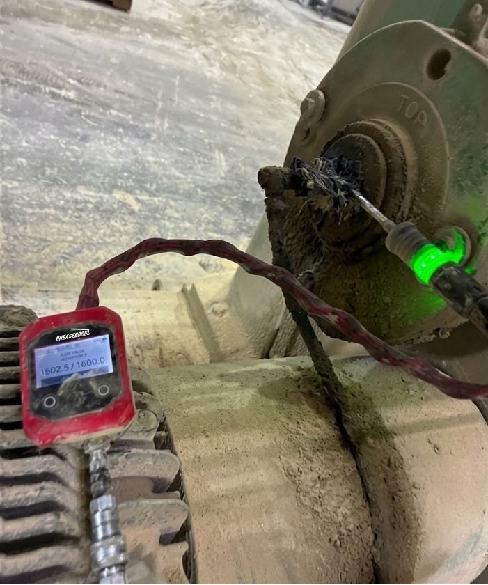 Head Unit verifying grease delivery
