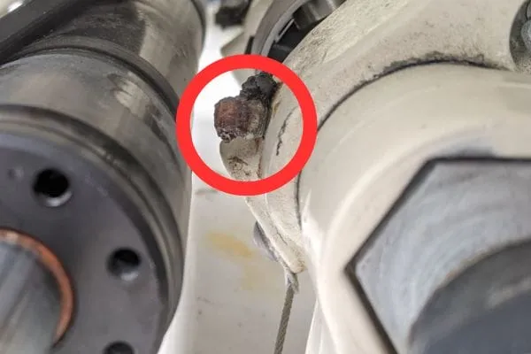 broken/blocked grease fitting